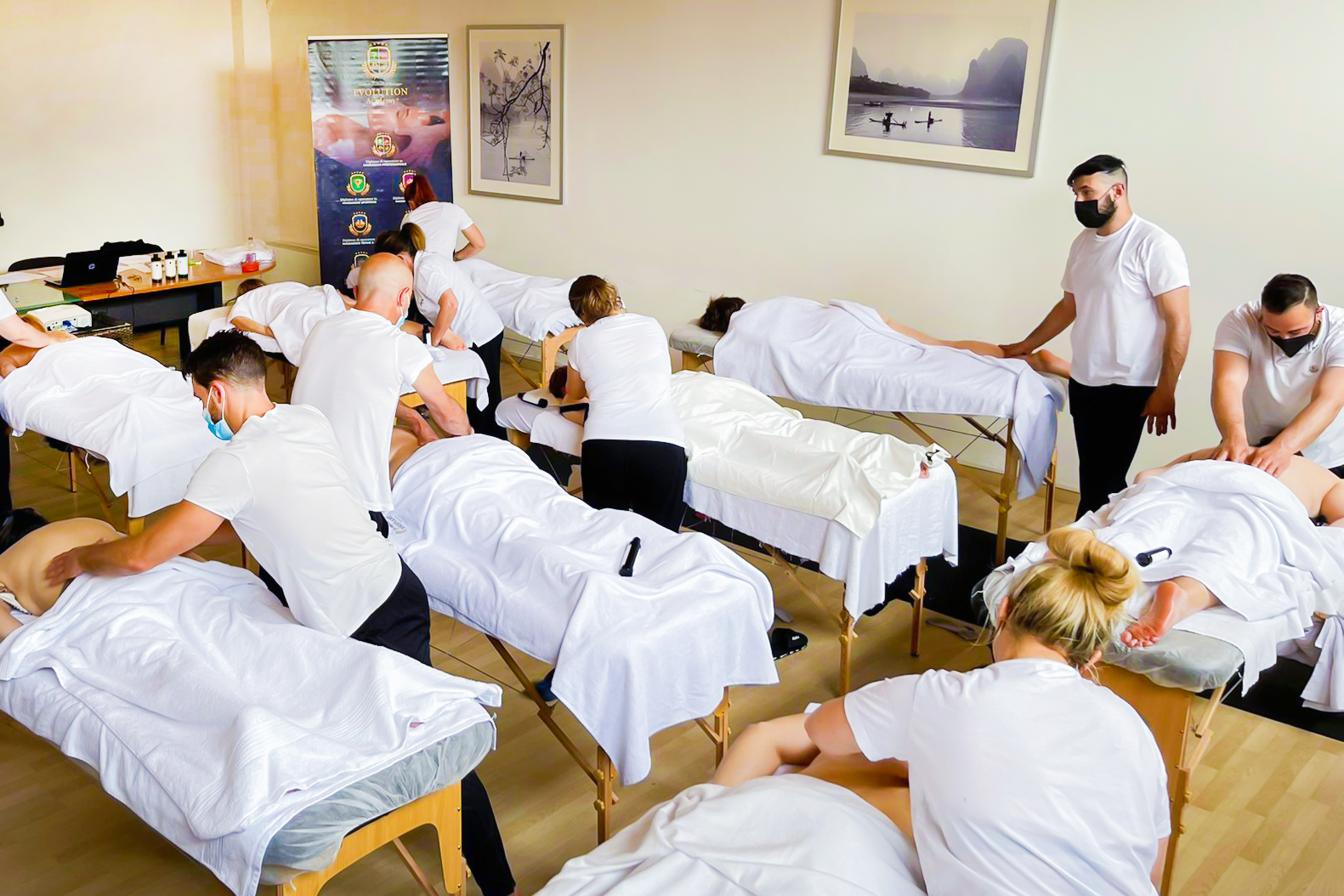 Parte pratica del corso di massaggio base