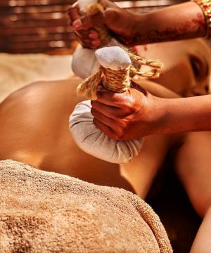 Corso Massaggio Ayurvedico Abyangam