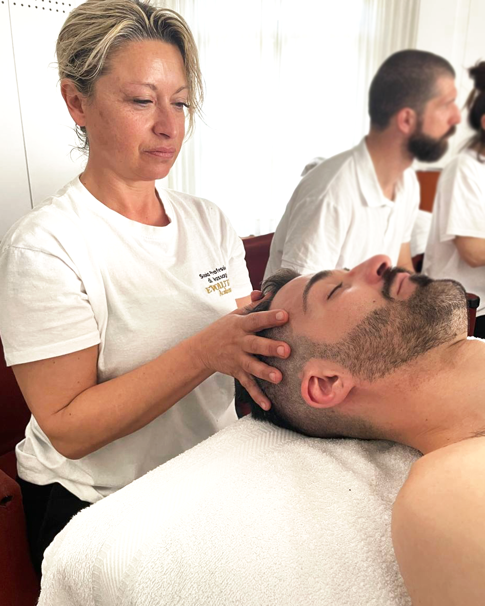 Corso di massaggio al viso Kirei Kobido - Evolution Academy®