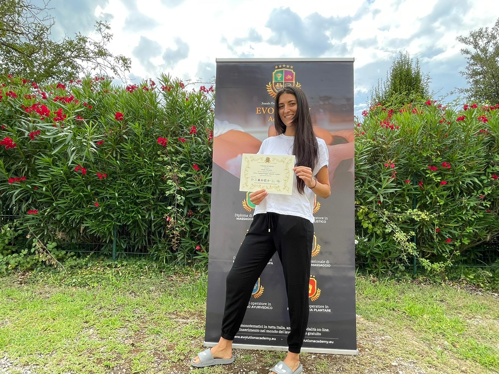 Qualifiche rilasciate al corso di massaggio cervicale a Vicenza