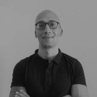 Matteo Gervasi. Massaggiatore professionista e docente certificato dalla Scuola di Massaggio Evolution Academy®.