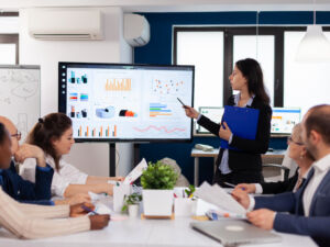Sala Meeting Perfetta in Affitto: come scegliere lo spazio ideale.